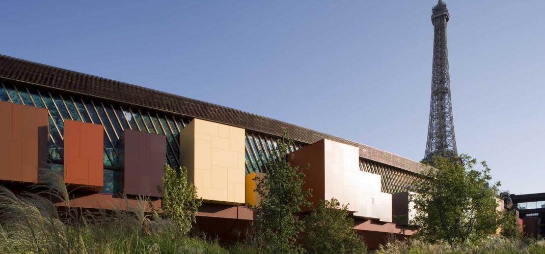 Terrace of Quai Branly Museum - An incredible view!
