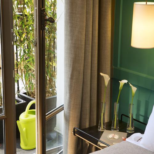 Hôtel Signature St Germain des Prés - Vue balcon chambre deluxe avec balcon